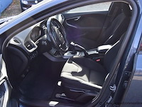 Personenwagen volvo, v40, datum eerste insch 08/11/2017, yv1mv7481j2466882, 1969cm³, 88kw, diesel, euro 6b, kilometerstand 194787km - afbeelding 3 van  17