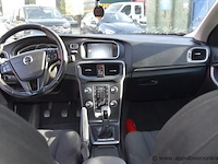 Personenwagen volvo, v40, datum eerste insch 08/11/2017, yv1mv7481j2466882, 1969cm³, 88kw, diesel, euro 6b, kilometerstand 194787km - afbeelding 8 van  17