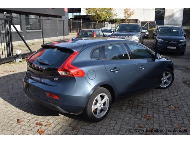 Personenwagen volvo, v40, datum eerste insch 08/11/2017, yv1mv7481j2466882, 1969cm³, 88kw, diesel, euro 6b, kilometerstand 194787km - afbeelding 11 van  17