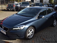 Personenwagen volvo, v40, datum eerste insch 09/10/2017, yv1mv7481j2461668, 1969cm³, 88kw, diesel, euro 6b, kilometerstand 225403km