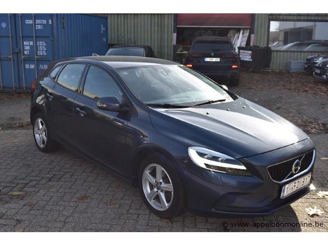 Personenwagen volvo, v40, datum eerste insch 09/10/2017, yv1mv7481j2461668, 1969cm³, 88kw, diesel, euro 6b, kilometerstand 225403km - afbeelding 10 van  16