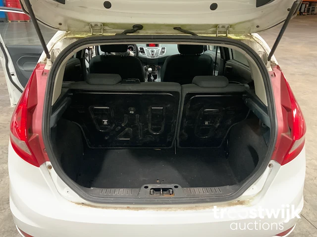 Personenwagen - afbeelding 4 van  14