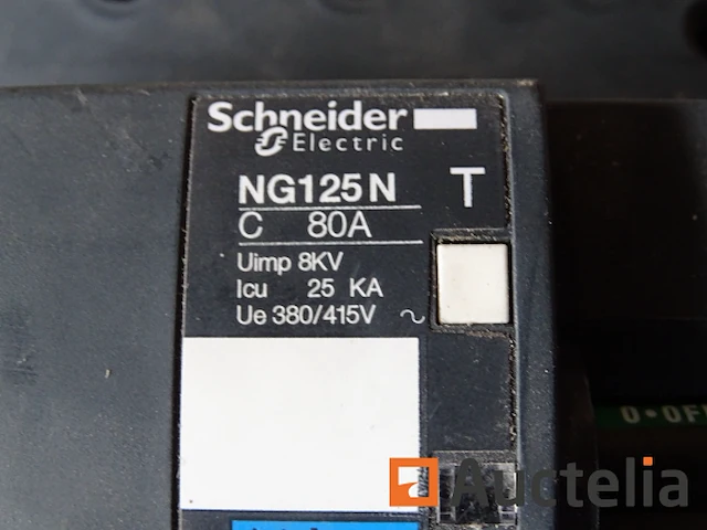 Pertinax montageplaat eh3m80eh, circuit breaker, schakelaar - afbeelding 7 van  7