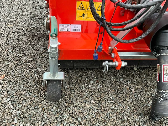 Peruzzo koala 1200 p klepelmaaier met opvang - 2023 - afbeelding 17 van  32