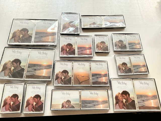 Peter hadley diverse verzilverde fotolijsten (13x) - afbeelding 1 van  8
