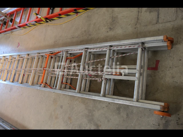 Petry sso 320 aluminium ladder met drievoudig element - afbeelding 9 van  9