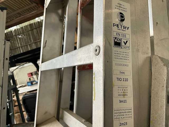 Petry vouwladder (2x) - afbeelding 4 van  4
