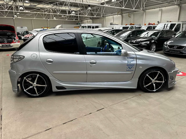 Peugeot - 2001 - 206 - tuning - afbeelding 2 van  20