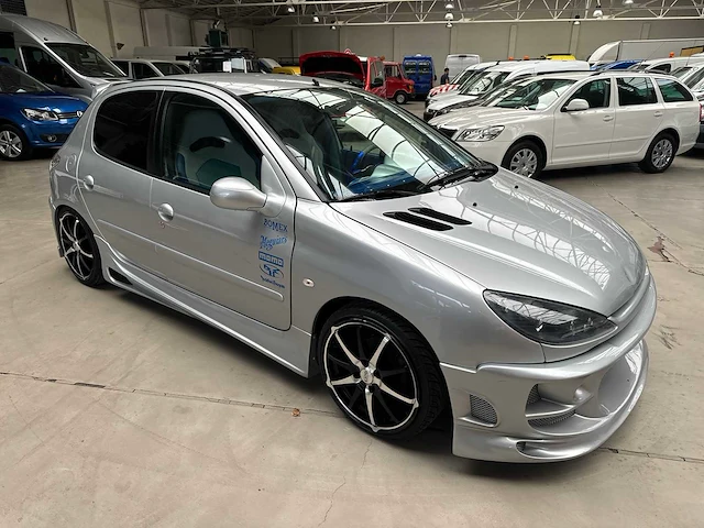 Peugeot - 2001 - 206 - tuning - afbeelding 3 van  20