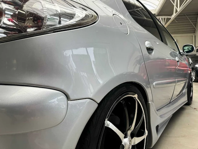 Peugeot - 2001 - 206 - tuning - afbeelding 10 van  20