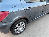 Peugeot - 2005 - 307 - personenauto - afbeelding 2 van  21