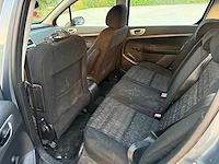 Peugeot - 2005 - 307 - personenauto - afbeelding 10 van  21