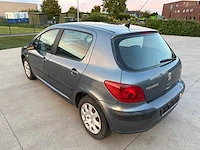 Peugeot - 2005 - 307 - personenauto - afbeelding 17 van  21