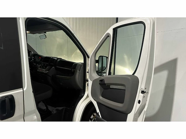 Peugeot - 2006 - boxer - personenauto - afbeelding 2 van  20