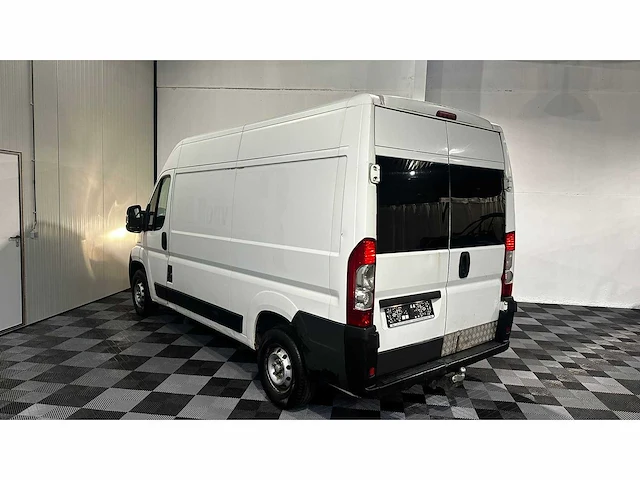 Peugeot - 2006 - boxer - personenauto - afbeelding 11 van  20
