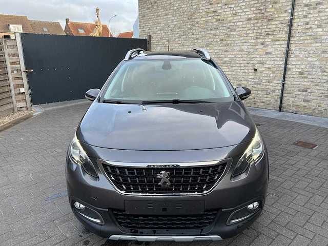 Peugeot - 2008 - c - car - 2017 - afbeelding 6 van  11