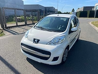 Peugeot - 2009 - 107 - personenauto - afbeelding 22 van  28
