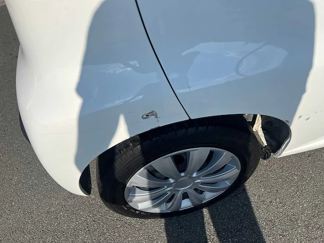Peugeot - 2009 - 107 - personenauto - afbeelding 27 van  28