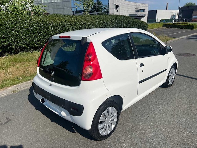 Peugeot - 2009 - 107 - personenauto - afbeelding 5 van  28