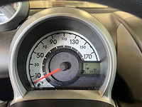 Peugeot - 2009 - 107 - personenauto - afbeelding 17 van  28