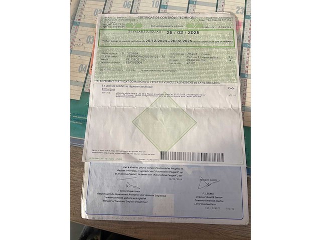 Peugeot - 2009 - 107 - personenauto - afbeelding 19 van  28