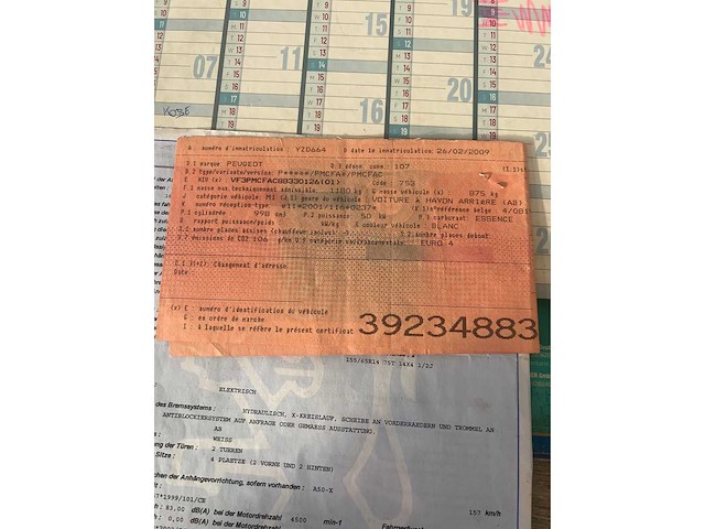 Peugeot - 2009 - 107 - personenauto - afbeelding 21 van  28