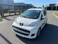 Peugeot - 2009 - 107 - personenauto - afbeelding 23 van  28