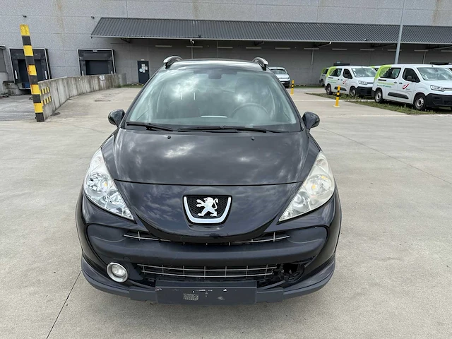Peugeot - 2009 - 207 break - personenauto - afbeelding 16 van  20