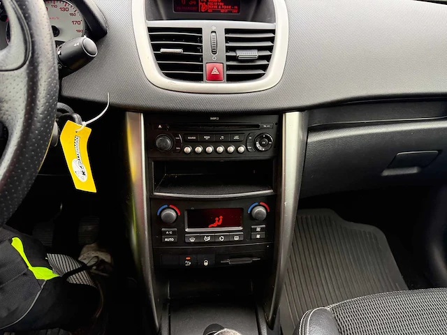 Peugeot - 2009 - 207 break - personenauto - afbeelding 10 van  20