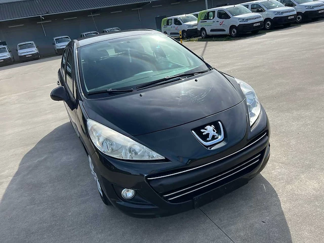 Peugeot - 2011 - 207 - personenauto - afbeelding 28 van  31
