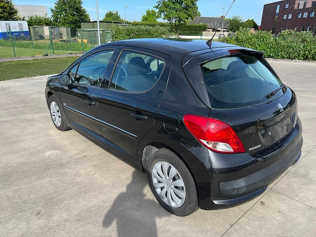 Peugeot - 2011 - 207 - personenauto - afbeelding 31 van  31