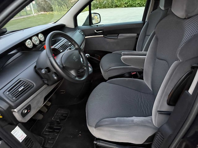 Peugeot - 2011 - 807 - personenauto - afbeelding 18 van  30