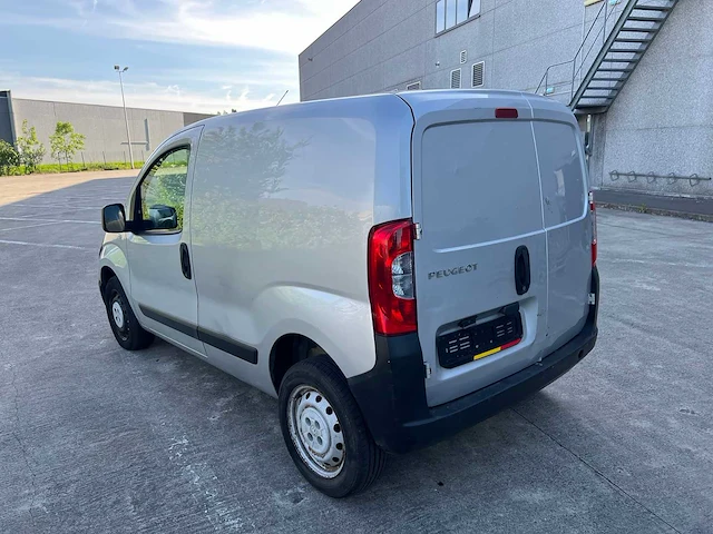 Peugeot - 2011 - bipper - personenauto - afbeelding 13 van  30
