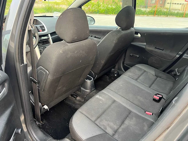 Peugeot - 2012 - 207 - break - personenauto - afbeelding 8 van  21