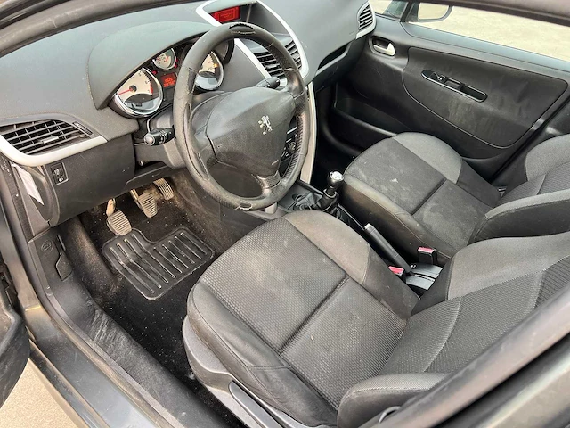 Peugeot - 2012 - 207 - break - personenauto - afbeelding 9 van  21