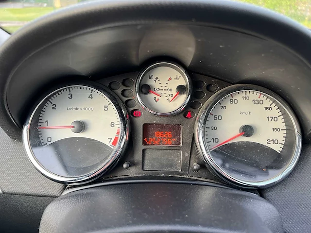 Peugeot - 2012 - 207 - break - personenauto - afbeelding 10 van  20