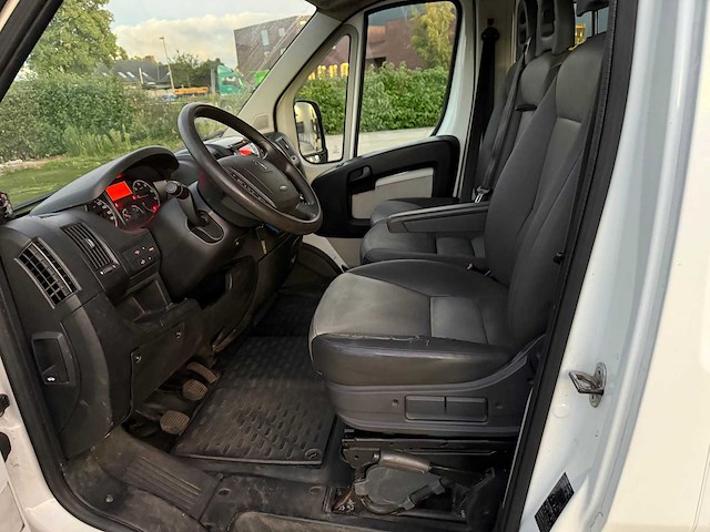 Peugeot - 2013 - boxer dangel 4x4 - dangel 4x4 - personenauto - afbeelding 18 van  29