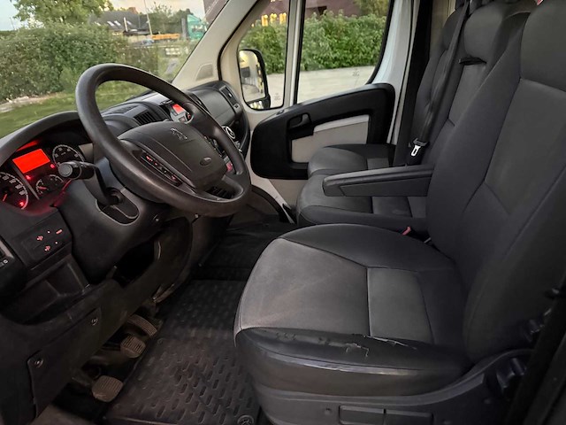 Peugeot - 2013 - boxer dangel 4x4 - dangel 4x4 - personenauto - afbeelding 19 van  29