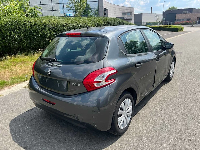 Peugeot - 2014 - 208 - personenauto - afbeelding 4 van  27