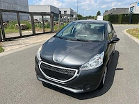 Peugeot - 2014 - 208 - personenauto - afbeelding 21 van  27