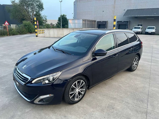 Peugeot - 2015 - 308 - personenauto - afbeelding 1 van  23