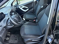 Peugeot - 2017 - 208 - personenauto - afbeelding 6 van  22
