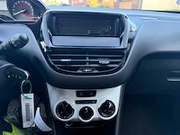 Peugeot - 2017 - 208 - personenauto - afbeelding 10 van  22