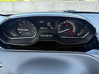 Peugeot - 2017 - 208 - personenauto - afbeelding 15 van  22