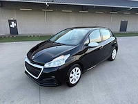 Peugeot - 2017 - 208 - personenauto - afbeelding 12 van  22