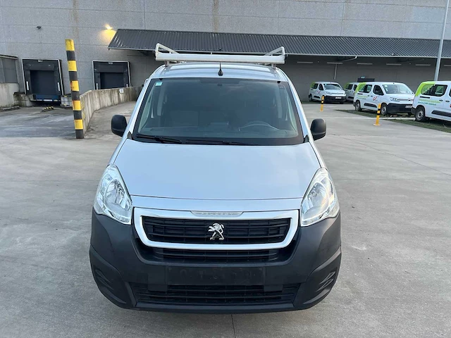 Peugeot - 2018 - partner - personenauto - afbeelding 12 van  18