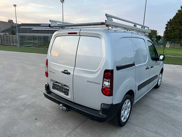 Peugeot - 2018 - partner - personenauto - afbeelding 17 van  18