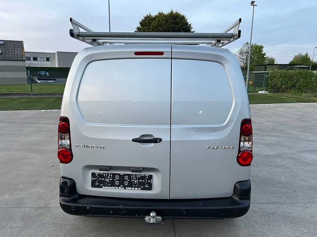 Peugeot - 2018 - partner - personenauto - afbeelding 18 van  18