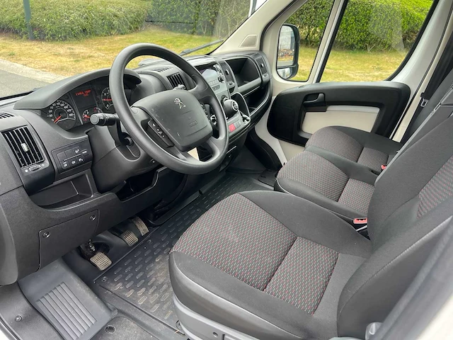 Peugeot - 2019 - boxer - chassiscabine - personenauto - afbeelding 15 van  39