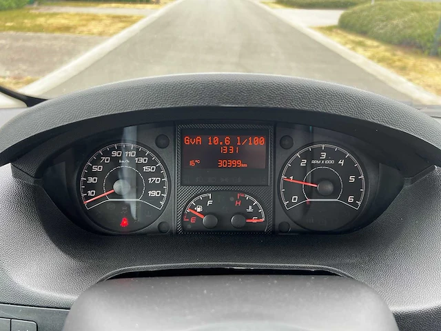 Peugeot - 2019 - boxer - chassiscabine - personenauto - afbeelding 26 van  39